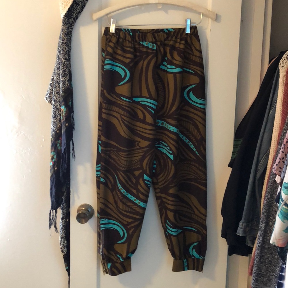 Manuheali’i pants